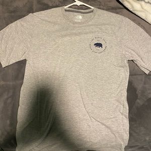 North Face tee (brand new)